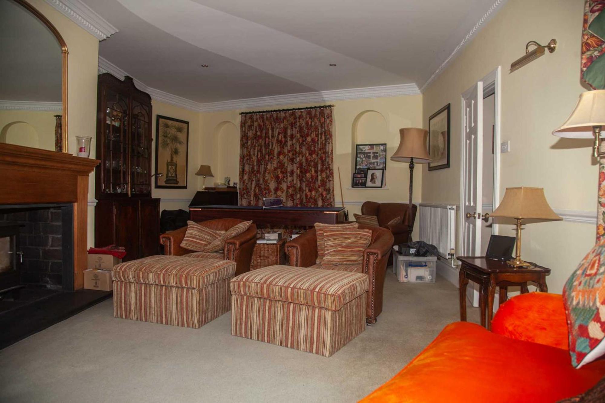 Clemenstone House B&B Cowbridge Exteriör bild